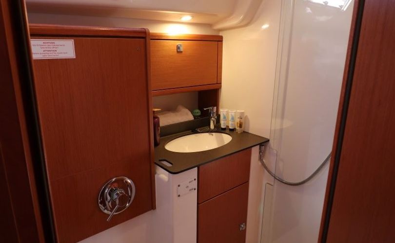 Bavaria Cruiser 51