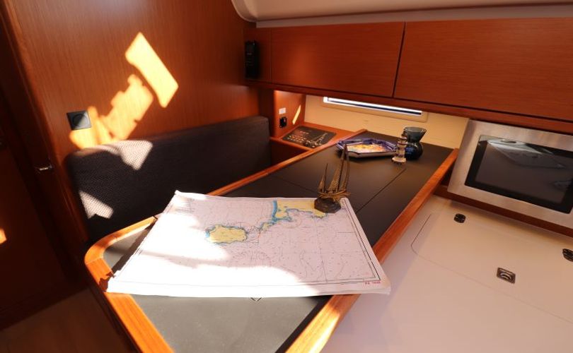 Bavaria Cruiser 51