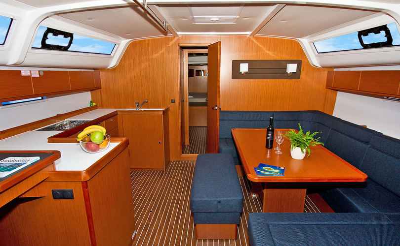Bavaria Cruiser 51