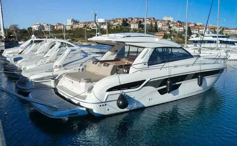 Photo Bavaria Sport 450 HT (2016)