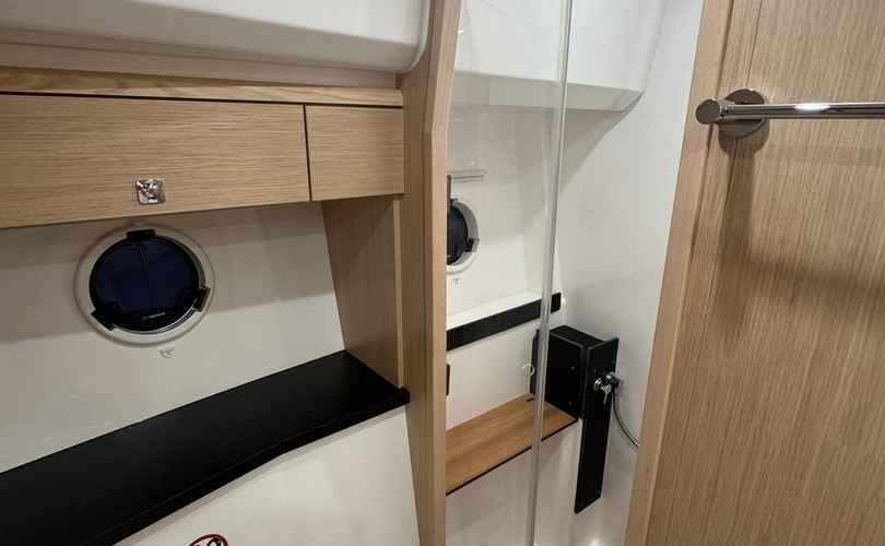 Photo Virtess 420 Fly (2025)