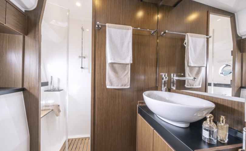 Photo Virtess 420 Fly (2025)