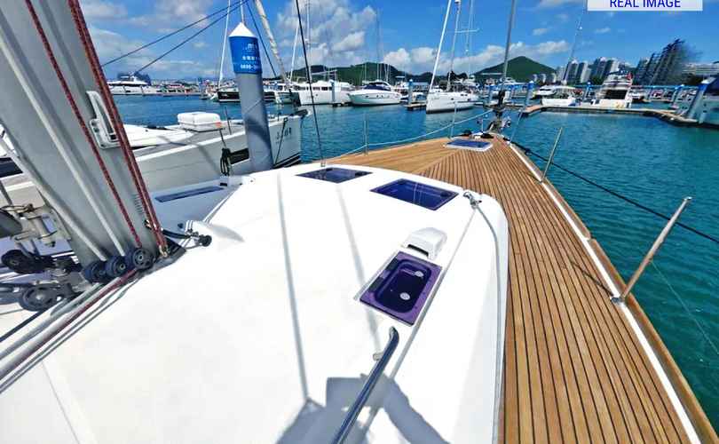Oceanis 48