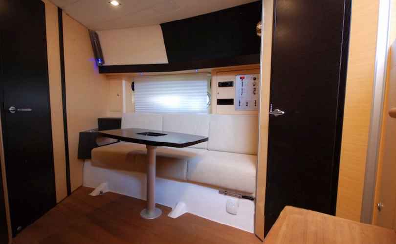 Photo Zaffiro 36 (2009)