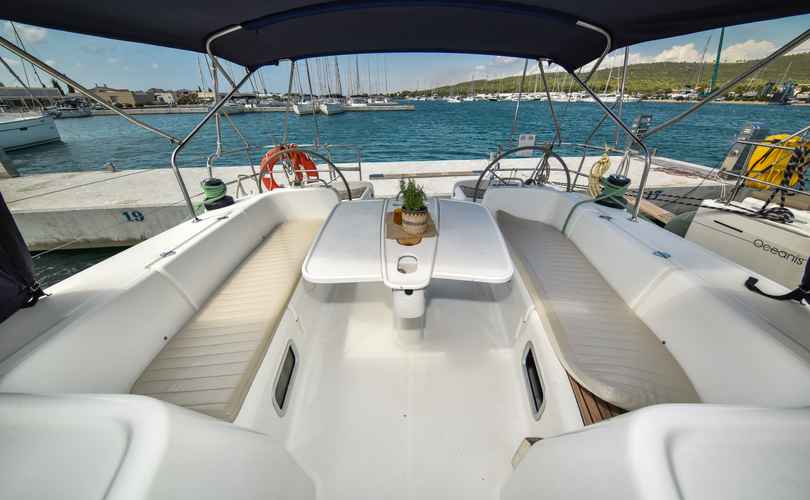 Cyclades 50.5