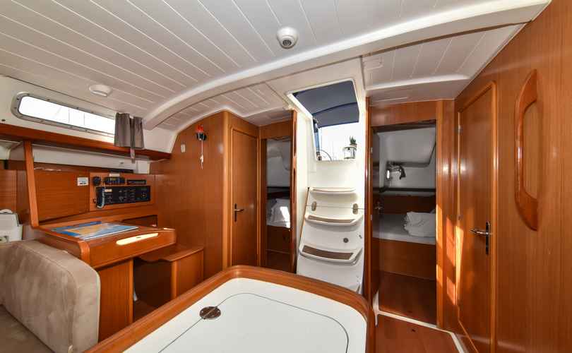 Cyclades 50.5