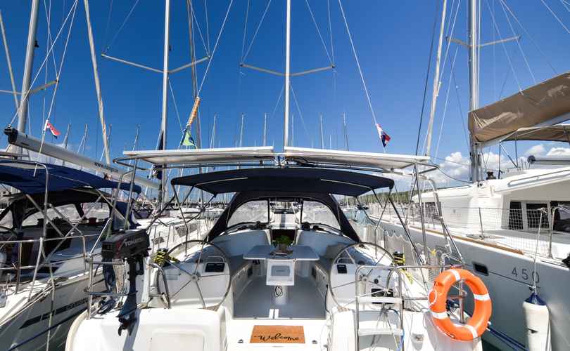 Cyclades 50.5