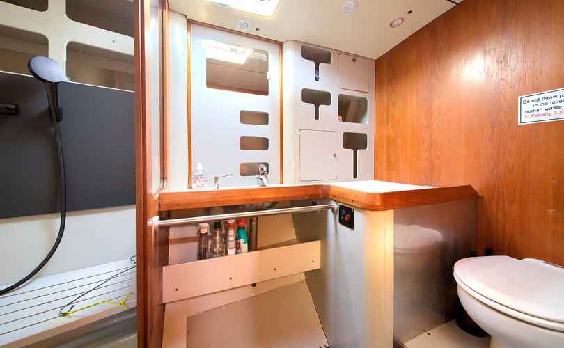 Photo Dolphin 50 (2003)