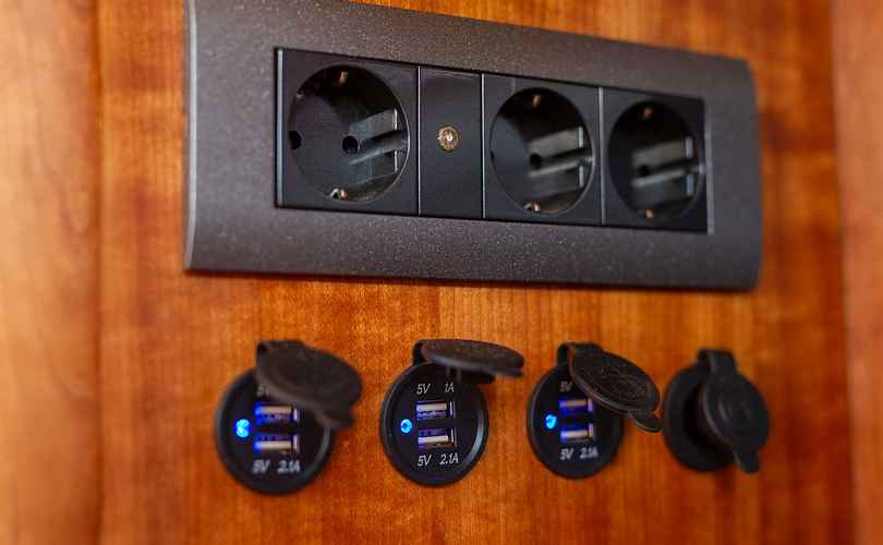 Photo Dolphin 50 (2003)