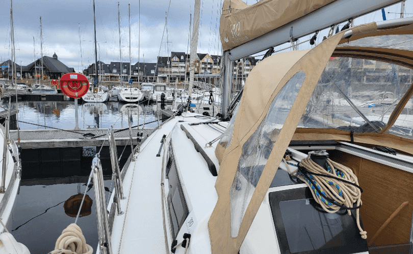 Dufour 310 Grand Large
