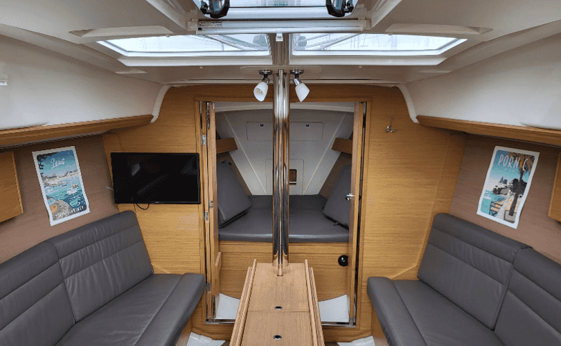 Dufour 310 Grand Large