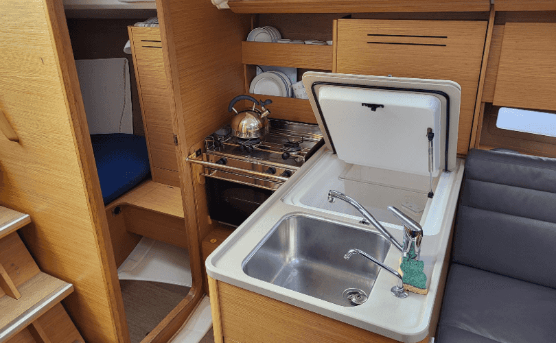 Dufour 310 Grand Large