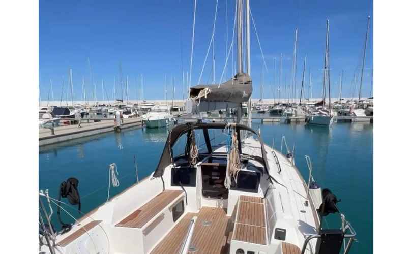 Photo Dufour 32 (2023)