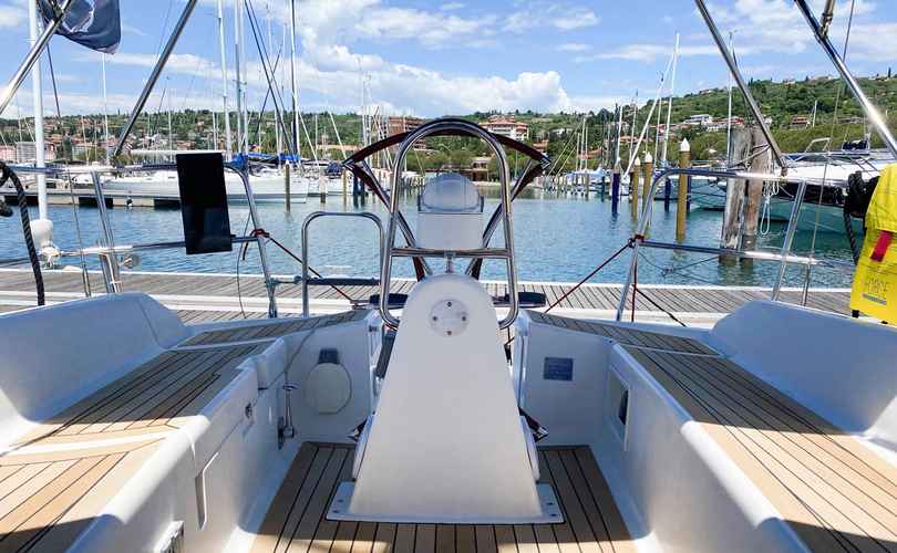 Photo Dufour 325 (2007)