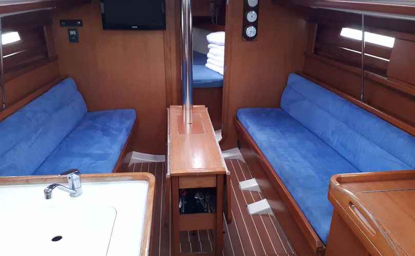 Photo Dufour 325 (2007)