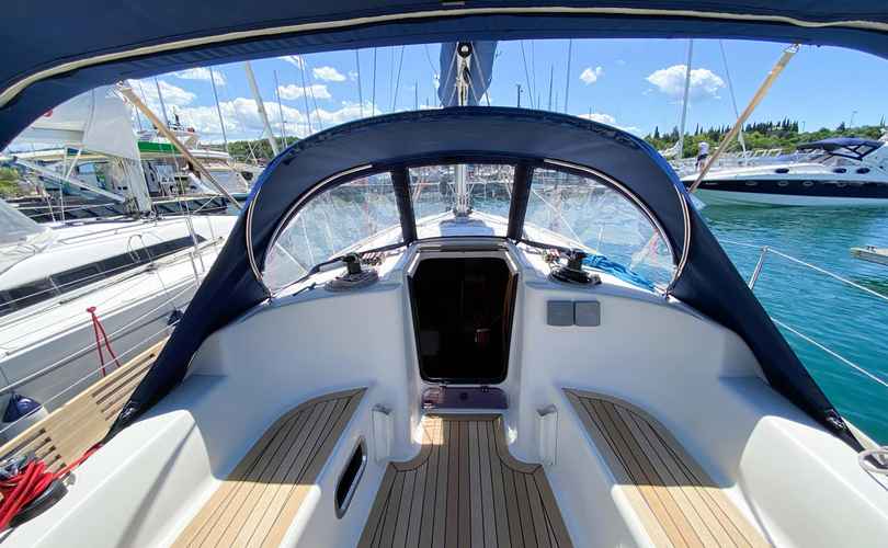 Photo Dufour 325 (2007)