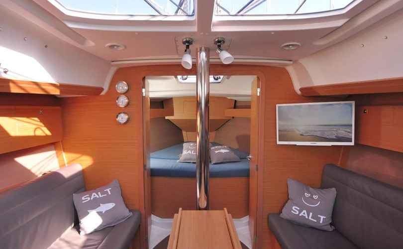Dufour 350 Grand Large