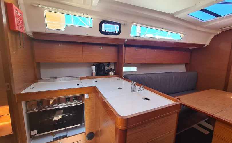 Dufour 360 Grand Large