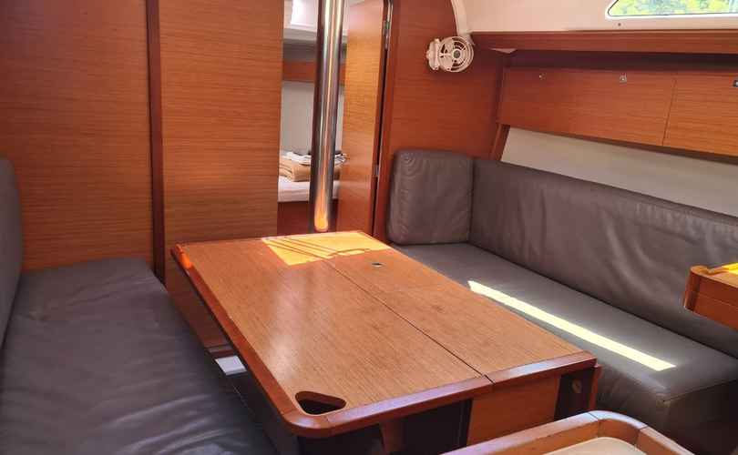 Dufour 360 Grand Large