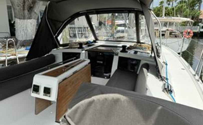 Dufour 37