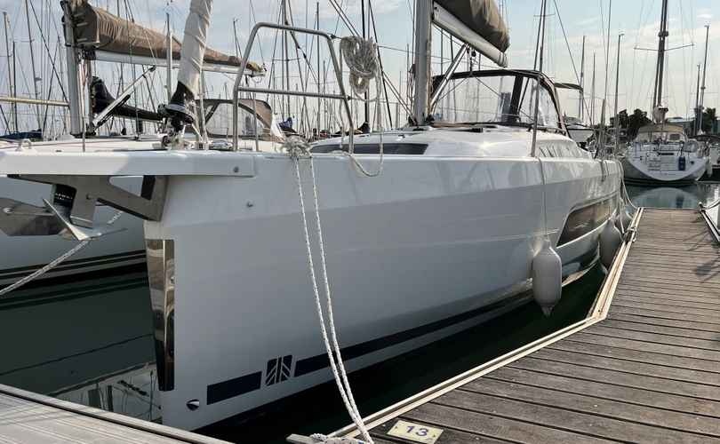 Dufour 37