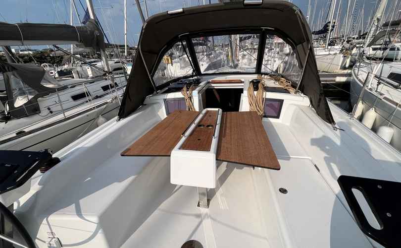 Dufour 37