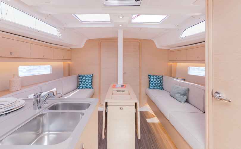Dufour 37