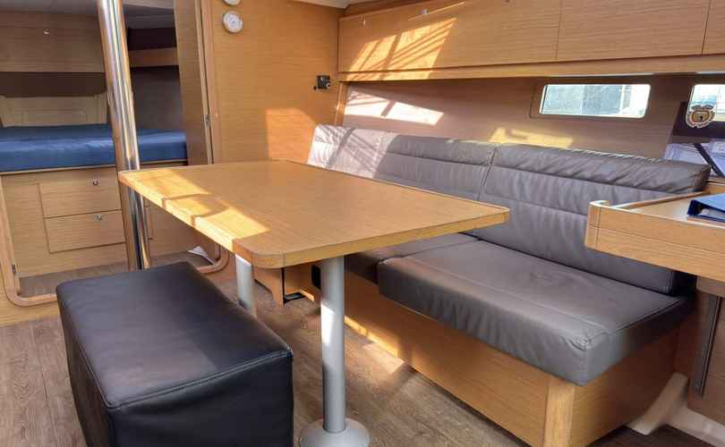 Dufour 382 Grand Large