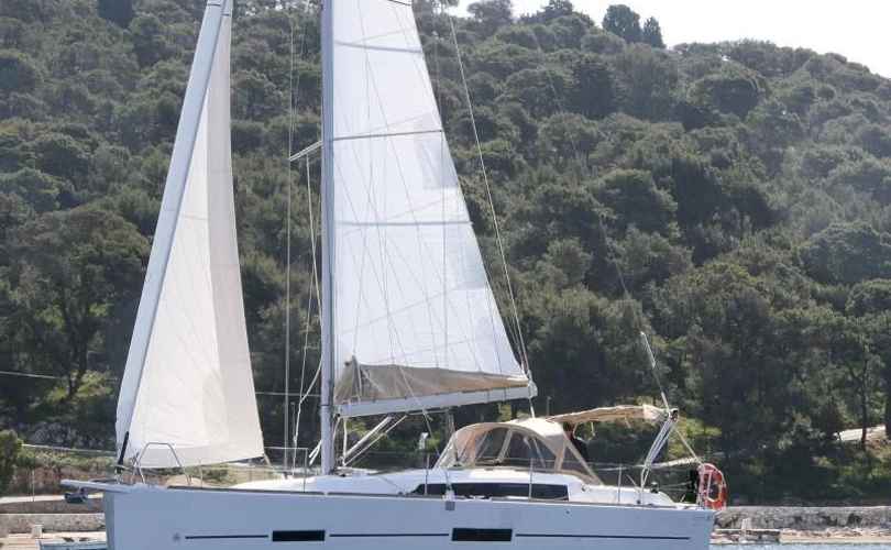 Dufour 382 Grand Large