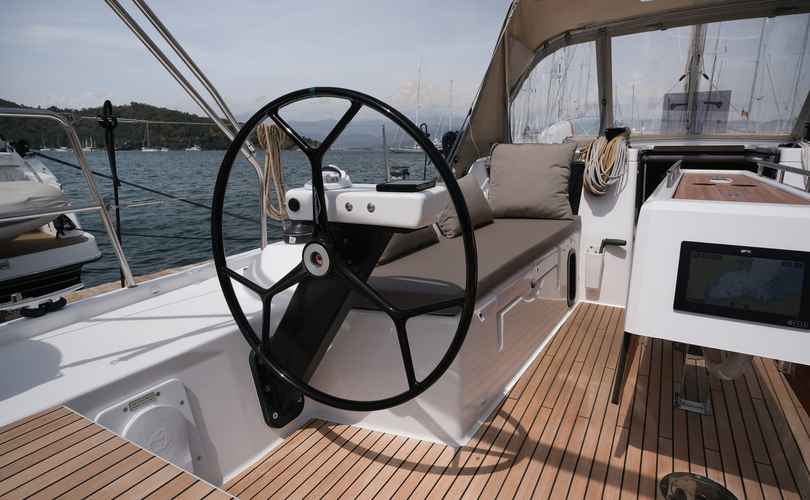 Dufour 390 Grand Large