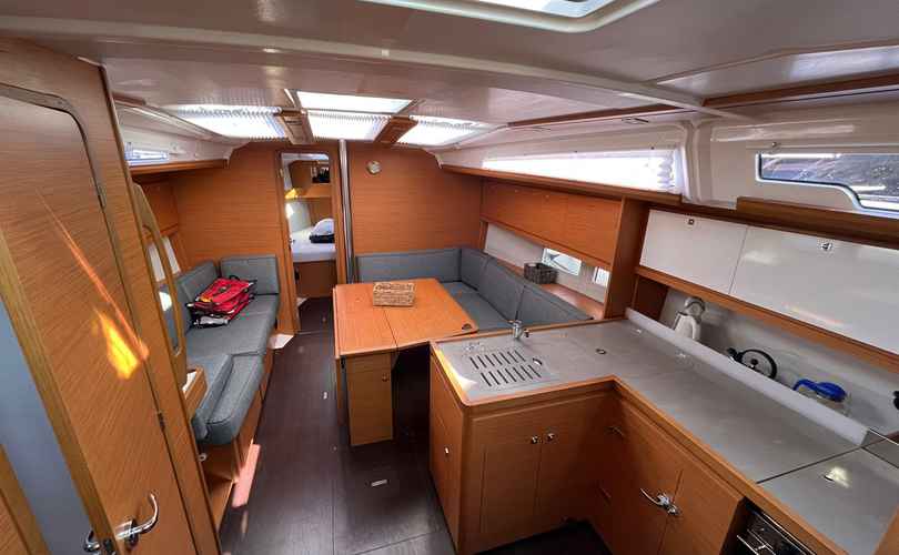 Dufour 390 Grand Large