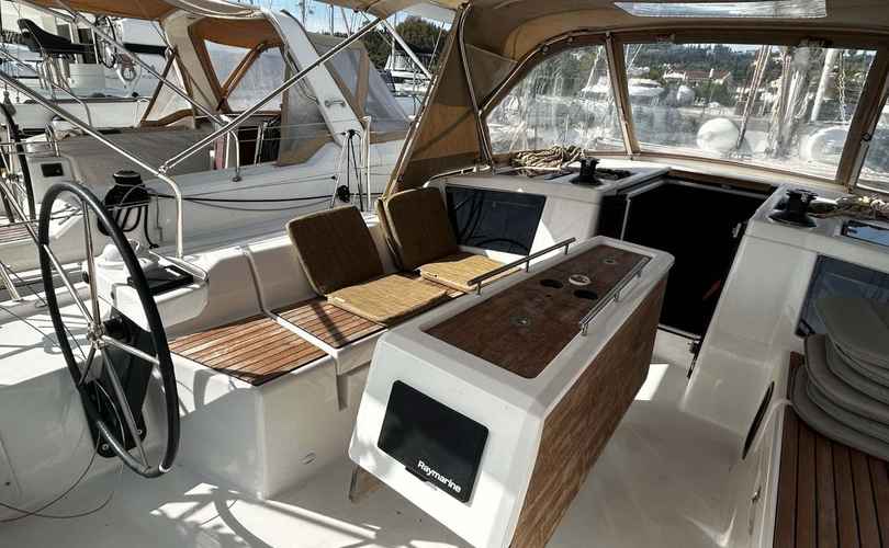 Dufour 390 Grand Large