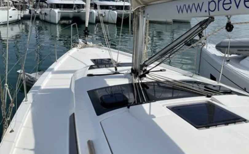 Dufour 390 Grand Large