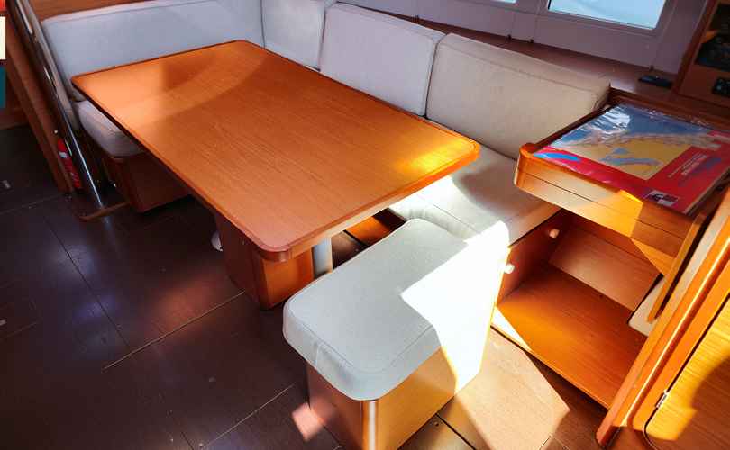 Dufour 390 Grand Large