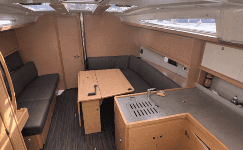 Dufour 390 Grand Large