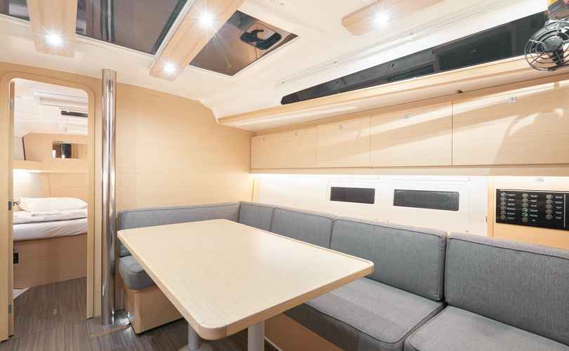 Dufour 390 Grand Large