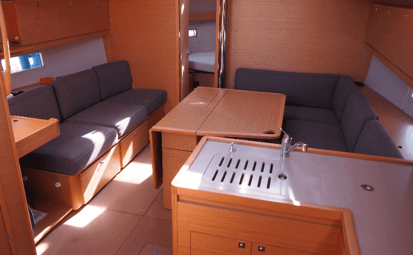 Dufour 390 Grand Large