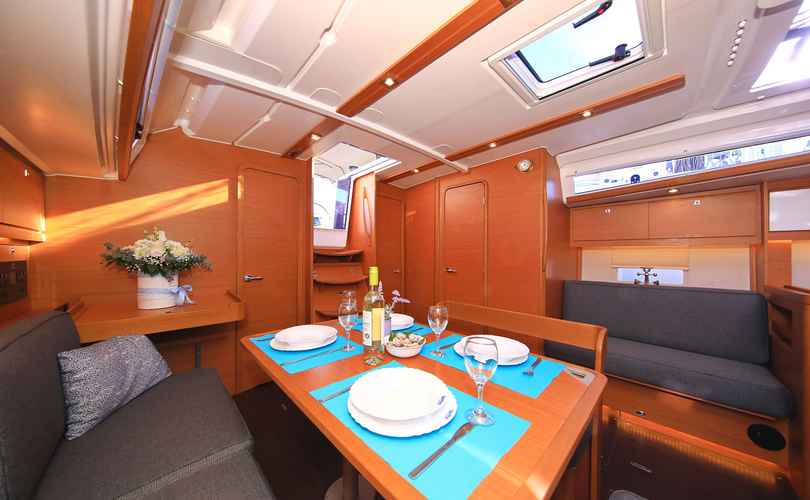 Dufour 430 Grand Large