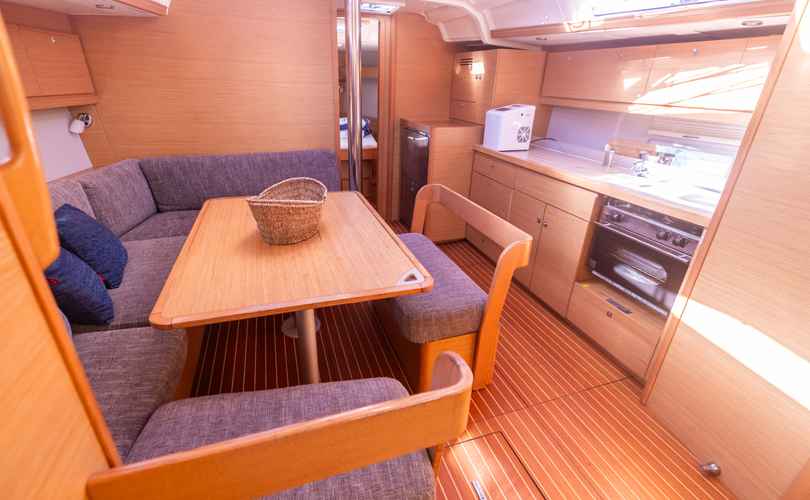 Dufour 430 Grand Large