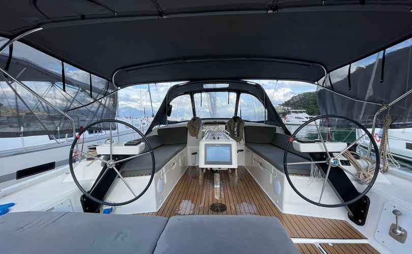 Dufour 430 Grand Large