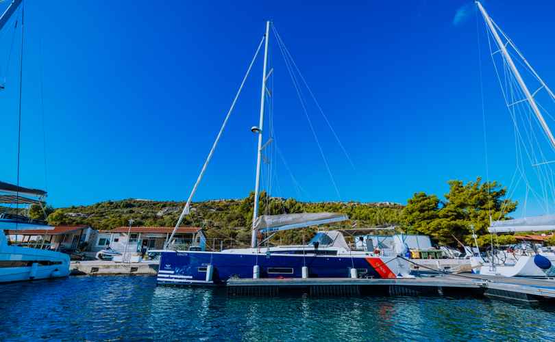 Dufour 430 Grand Large