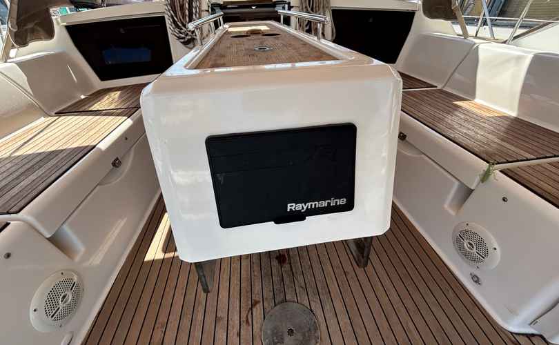 Dufour 430 Grand Large