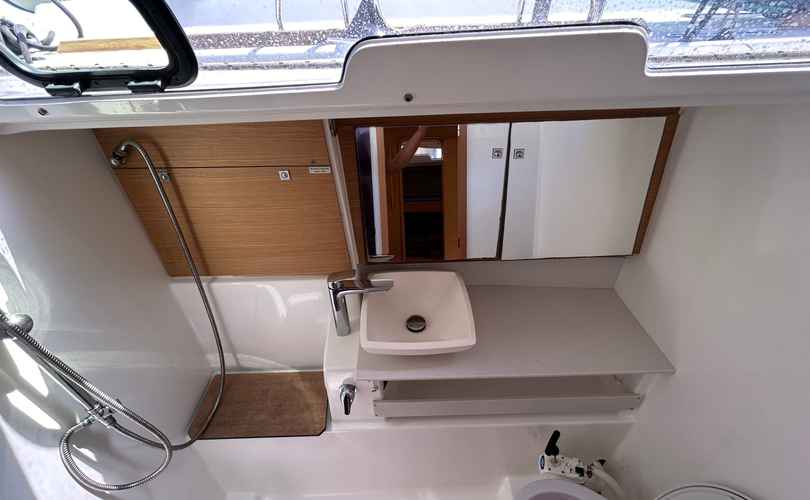 Dufour 430 Grand Large