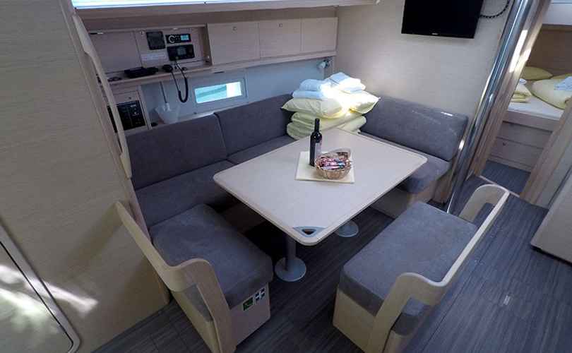 Dufour 430 Grand Large