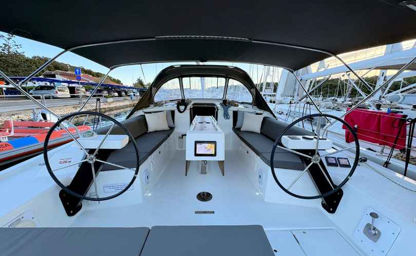 Dufour 430 Grand Large