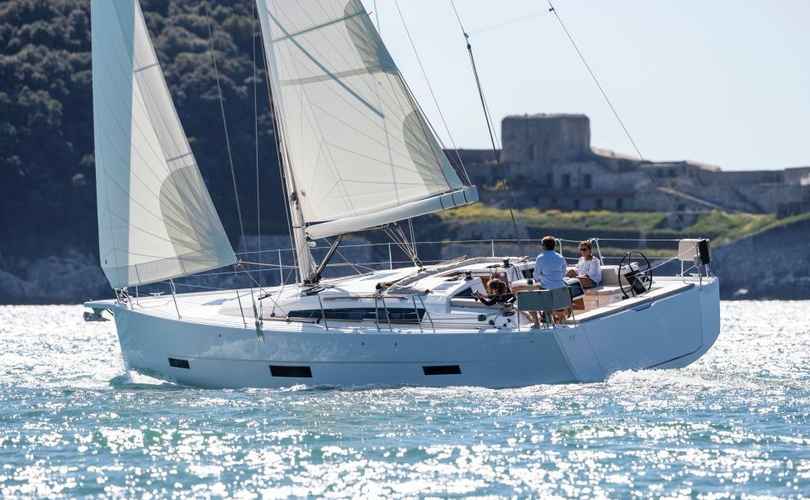 Dufour 430 Grand Large