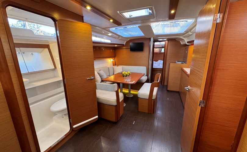 Dufour 430 Grand Large