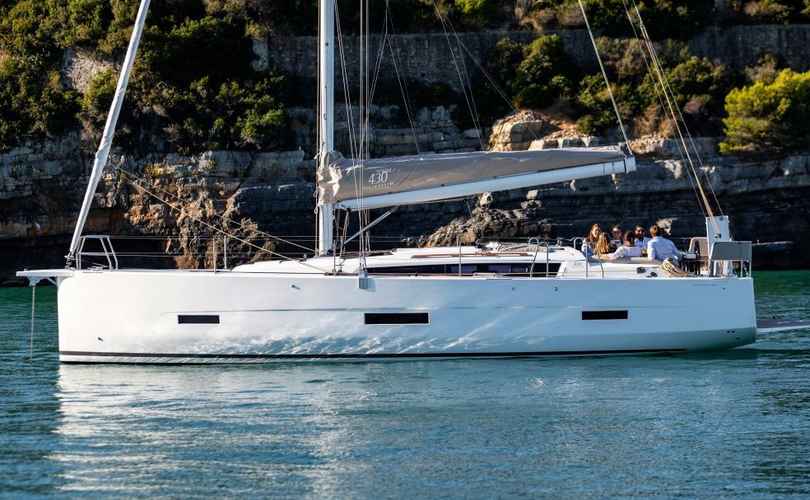 Dufour 430 Grand Large