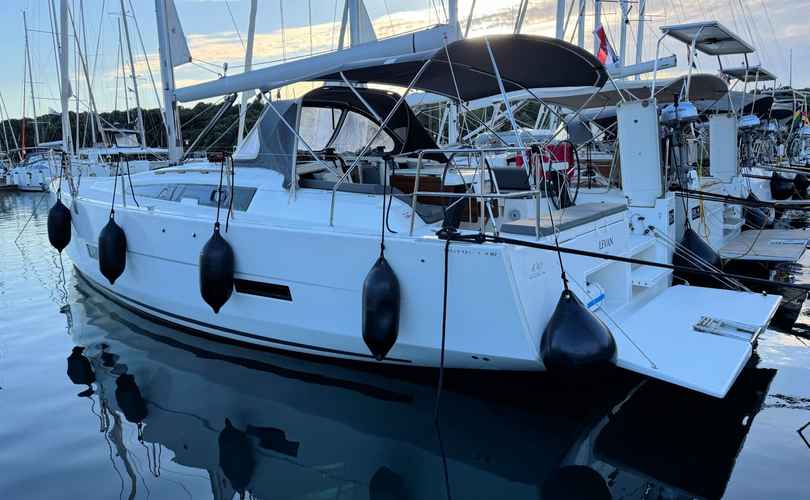Dufour 430 Grand Large