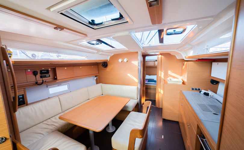 Dufour 430 Grand Large